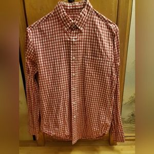 J crew men's light weight gingham shirt